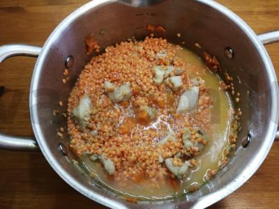 Raudona lęša su vištienos filė firminiu padažu Žingsnis 7