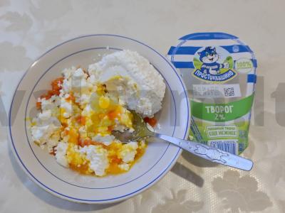 Sūrio blynai su džiovintomis abrikosais Žingsnis 7