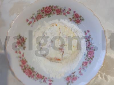 Sūrio blynai su džiovintomis abrikosais Žingsnis 9