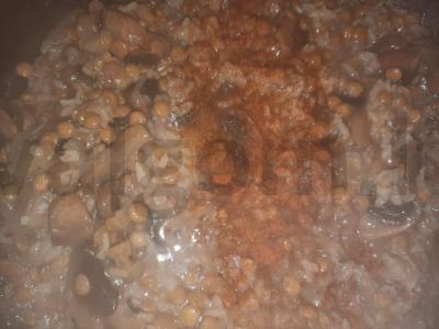 Patingėjusi lęšių patiekalas su grybais ir ryžiais Žingsnis 4