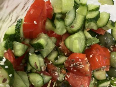 Vasaros salotos su daržovėmis ir mėta Žingsnis 4