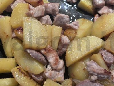 Keptas patiekalas su kvapniais žolelėmis Žingsnis 4