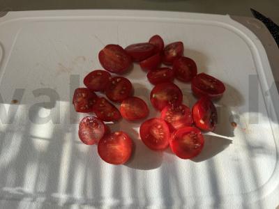 Greitas salotas „Caprese“ Žingsnis 1