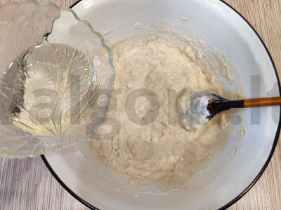 Vatrushkos su obuolių uogiene iš mielinės tešlos Žingsnis 8