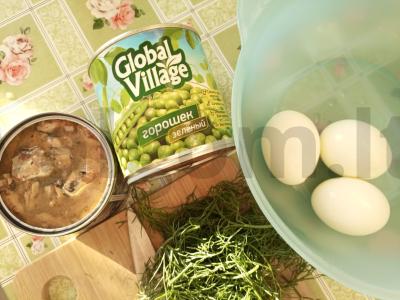 Salotos su sardinėmis ir žirneliais Žingsnis 2