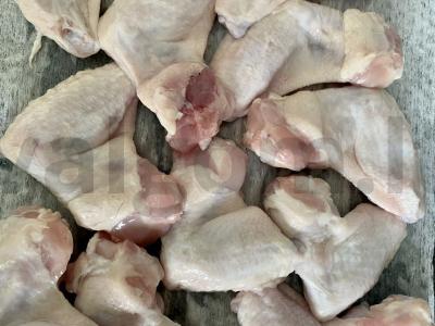 Vištienos sparneliai grietinėje Žingsnis 1