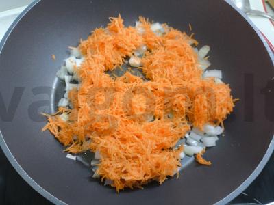 Žirnių sriuba su rūkyta mėsa Žingsnis 4