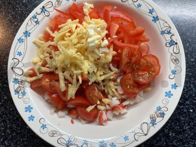 Salotas „Raudonoji jūra“ su graikišku jogurtu Žingsnis 4