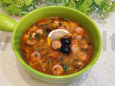 Sultinys be bulvių pagrindine nuotrauka