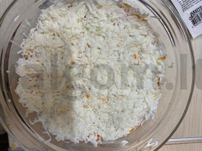 Sluoksniuotas salotas su skumbrija Žingsnis 4