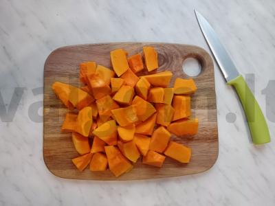 Vegetariškas moliūgų sriuba Žingsnis 1