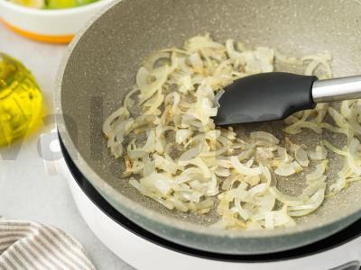 Porų apkepas su mėsa Žingsnis 2