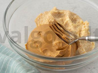 Žemės riešutų sviesto sausainiai Žingsnis 2