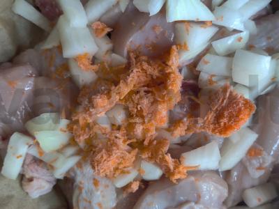 Vištiena rožiniame vyne Žingsnis 4