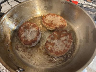 Greiti burgeriai su kotletais Žingsnis 2