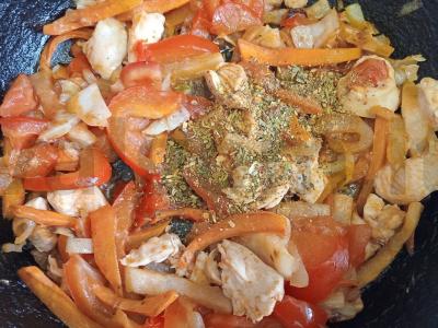 Laghman su vištiena Žingsnis 11