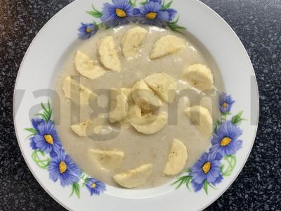 Avižinė košė su varške ir bananais Žingsnis 4