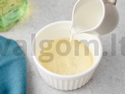 Kopūstų ir morkų salotos Žingsnis 4