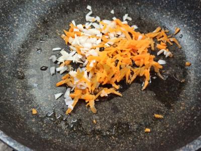 Makaronai su padažu vakarienei Žingsnis 1