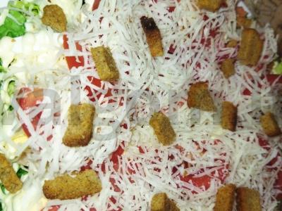 Namų salotas „Cezaris su krevetėmis“ Žingsnis 8