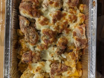 Kalakutienos ir moliūgų apkepas pagrindine nuotrauka