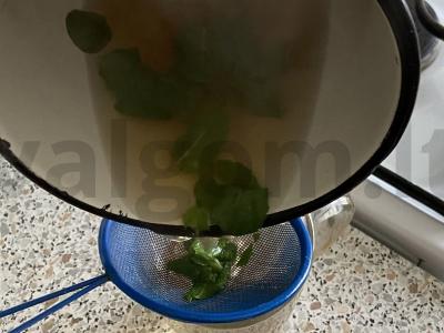 Mėtų arbata su apelsinų kurdu Žingsnis 5