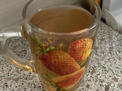 Mėtų arbata su apelsinų kurdu pagrindine nuotrauka