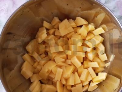 Vištienos sriuba su perliniu miežiu Žingsnis 4