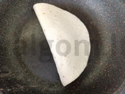 Lavašas su daržovėmis ir žemės riešutais Žingsnis 6