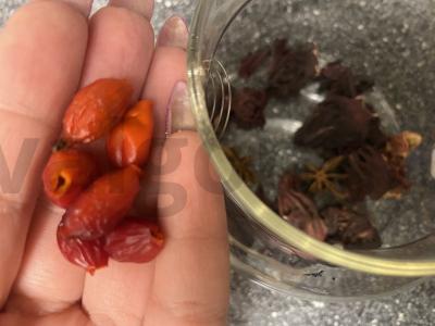 Hibiskas su erškėtuogėmis Žingsnis 3