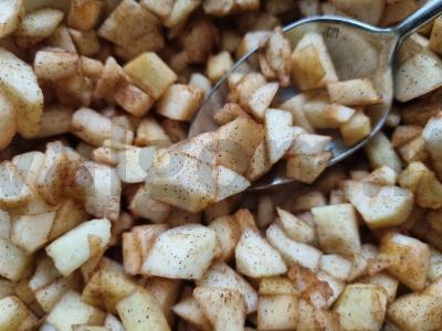 Obuolių pyragėliai keptuvėje Žingsnis 3