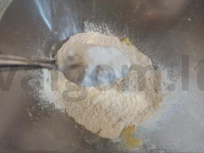 Gražūs bananiniai blynai su kefyru Žingsnis 2