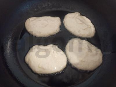 Gražūs bananiniai blynai su kefyru Žingsnis 4