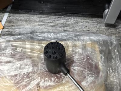 Kiaulienos kepsnys su sūrio plutele ir pomidoru Žingsnis 2