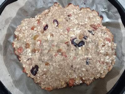 Grūdų batonėliai su džiovintomis spanguolėmis, razinomis ir lazdyno riešutais Žingsnis 8