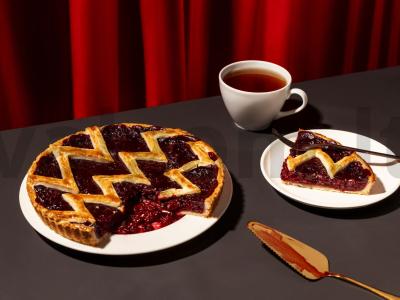 Vyšnių pyragas iš serialo „Twin Peaks“ pagrindine nuotrauka