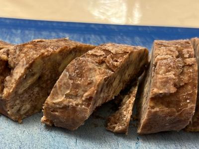 Šokoladinis dešrelis iš sausainių pagrindine nuotrauka