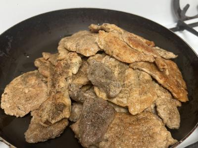 Švelnūs kiaulienos kepsniai Žingsnis 4