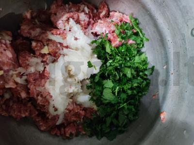 Jautienos dolma su grietinės ir česnako padažu Žingsnis 1