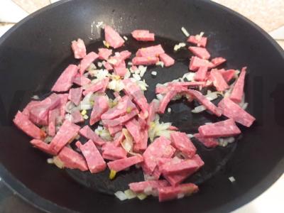 Grikių košė su kepta dešra ir svogūnais Žingsnis 2