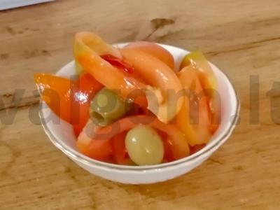 Marinuoti pomidorai su alyvuogėmis Žingsnis 7