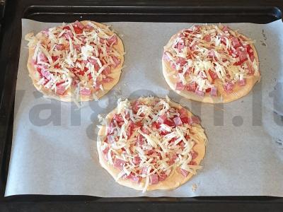 Aštrus pica su aštriu padažu Žingsnis 9