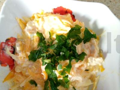 Salotas su šviežia moliūgu „Ryškus“ pagrindine nuotrauka