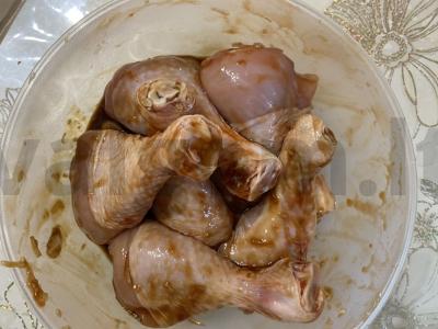 Vištienos blauzdelės marinuotos saldžiarūgščiame pomidorų padaže Žingsnis 5