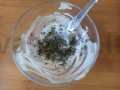 Bulvės su šonkauliais ir „Baziliko“ padažu Žingsnis 1