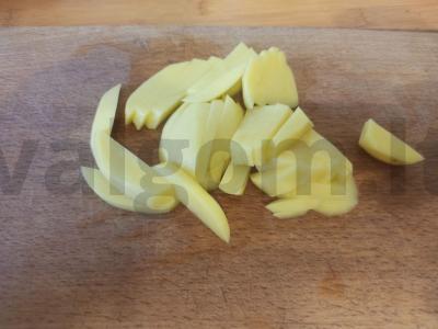 Bulvės su šonkauliais ir „Baziliko“ padažu Žingsnis 2