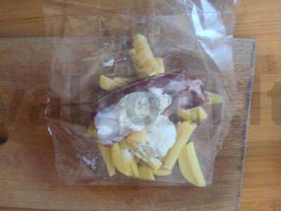 Bulvės su šonkauliais ir „Baziliko“ padažu Žingsnis 3