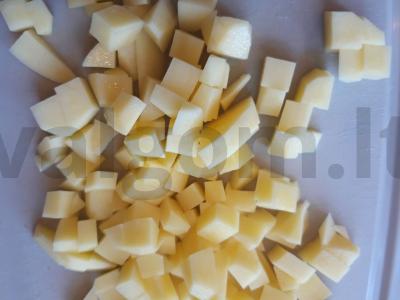 Borsčas su jautienos meatballs Žingsnis 1