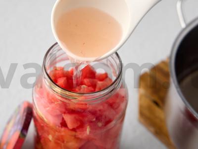 Marinuoti arbūzai žiemai Žingsnis 3