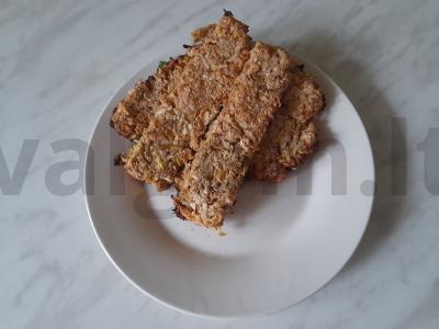 Avižinių dribsnių batonėliai su žaliu obuoliu pagrindine nuotrauka